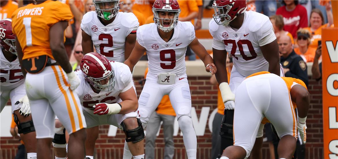 
Alabama Crimson Tide quarterback Bryce Young (9) calls out a play against the Tennessee Volunteers during the first quarter at Neyland Stadium. Randy Sartin-USA TODAY Sports

                    
                    