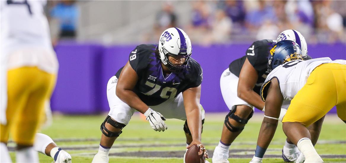 
TCU Horned Frogs center Steve Avila (79) pauses over the ball before a snap during the second quarter against the West Virginia Mountaineers at Amon G. Carter Stadium. Ben Queen-USA TODAY Sports

TCU Horned Frogs center Steve Avila (79) pauses over the ball before a snap during the second quarter against the West Virginia Mountaineers at Amon G. Carter Stadium.  Ben Queen-USA TODAY Sports

                    
                    
                    