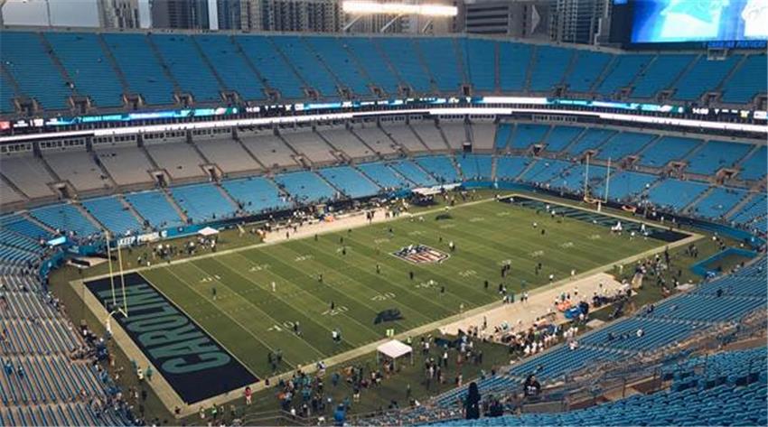 Why Randomness Means Different Things in NFL Simulations and Online Slots