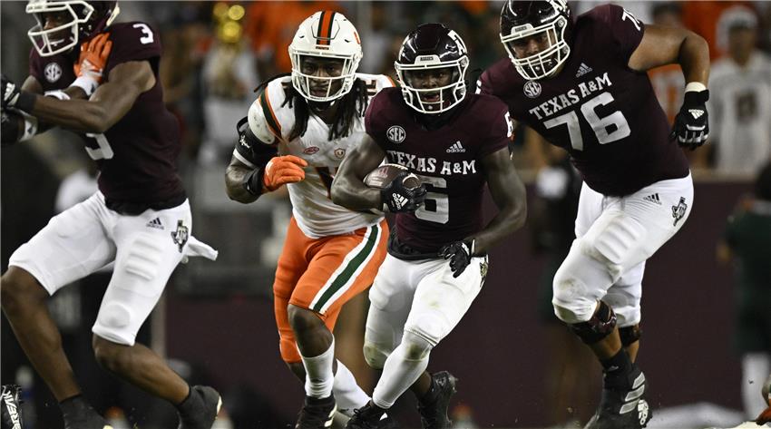 De'Von Achane Goes Off for Miami Dolphins: Texas A&M Aggies in the