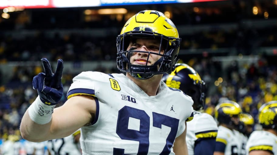 Is Aidan Hutchinson on Track to be No 1 Pick in 2022 NFL Draft?